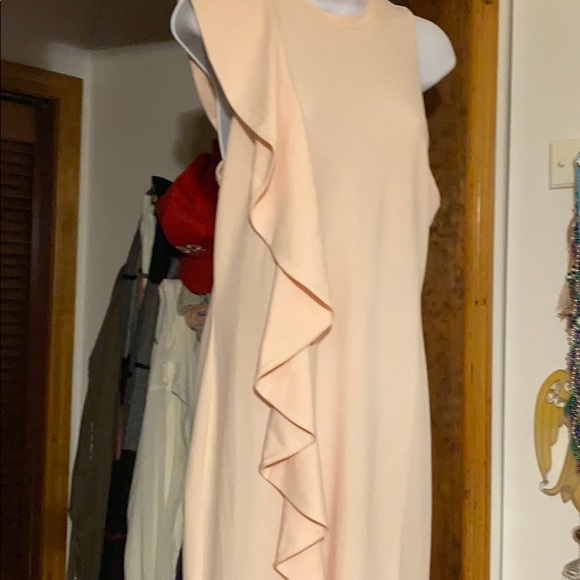 Dress - Picture 2 of 5